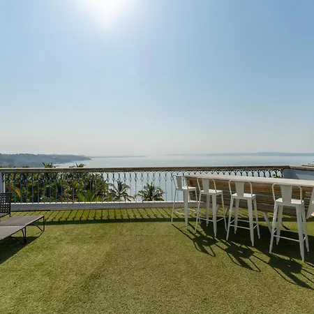 Rosastays Goa Bardez - A Four Bedroom Private Villa In Dona Paula